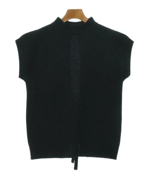 Y's Sleeveless tops